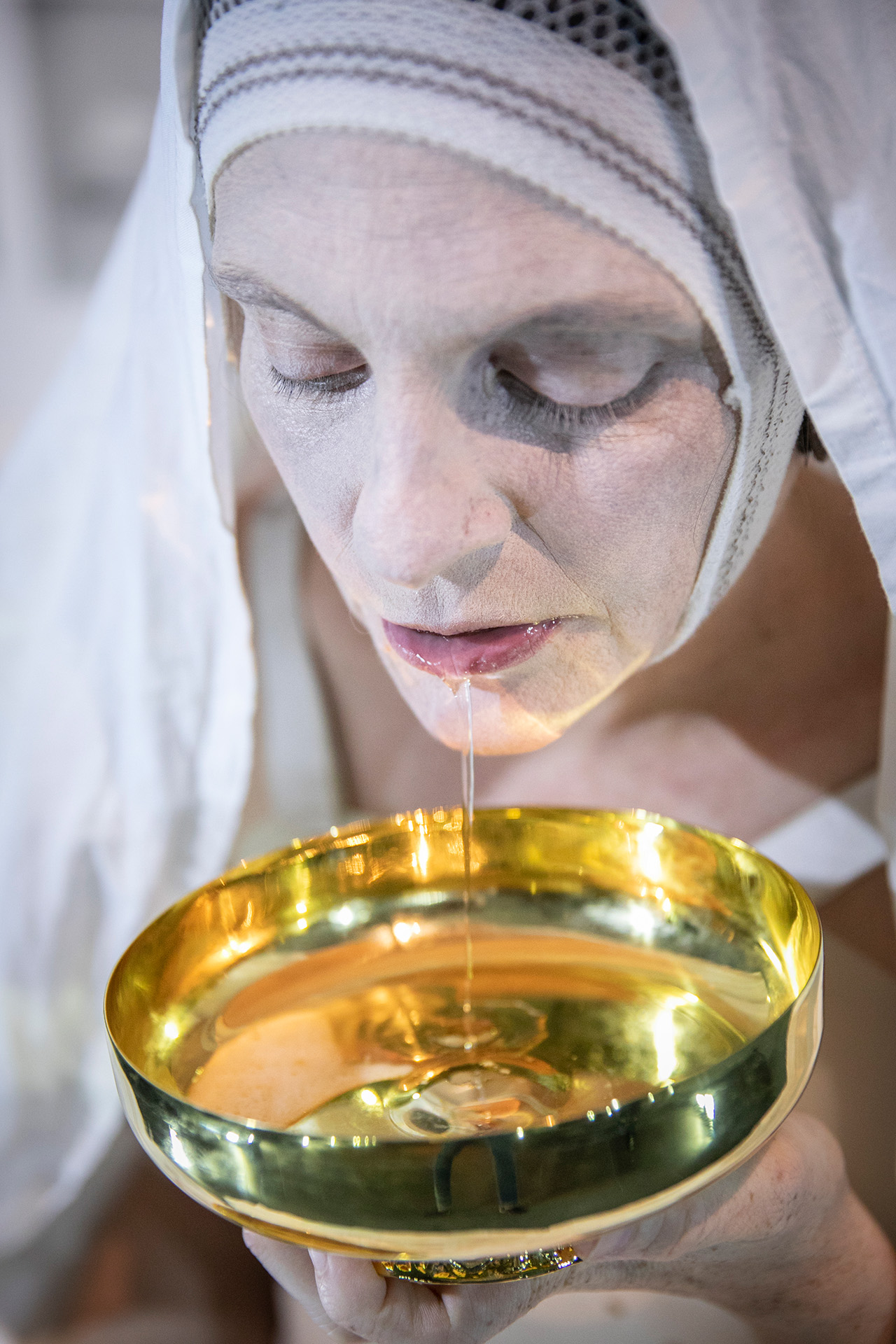 Immagine Over Gina Pane_4 Azioni Sentimentali